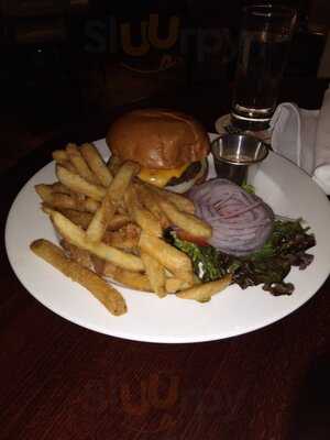 Broadway 49 Bar & Lounge