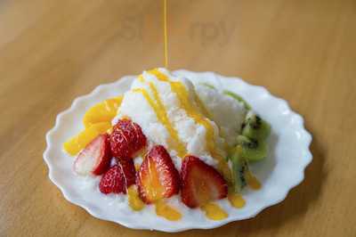 Tornado Cepes Dessert Bar