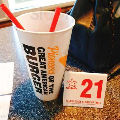 Carl's Jr.