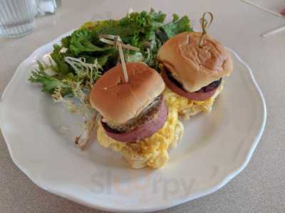 Sumner's Luncheonette