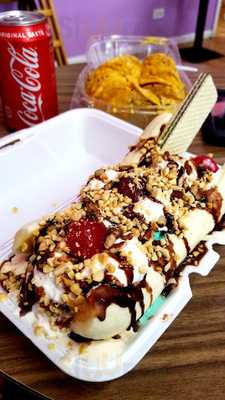 Scoops Ice Cream And Yogurt