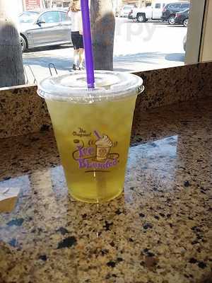 The Coffee Bean & Tea Leaf