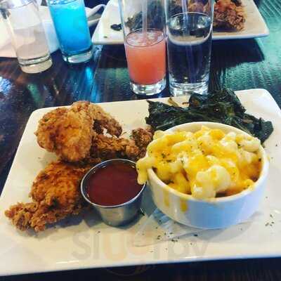 Chocolat Restaurant & Bar