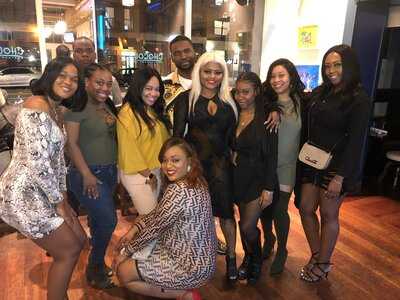 Chocolat Restaurant & Bar