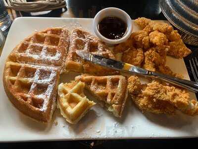 Chocolat Restaurant & Bar