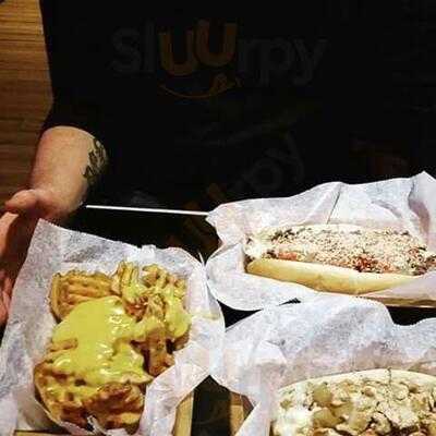 Wogies Bar And Grill