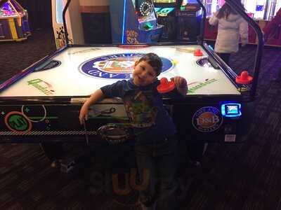 Dave & Buster's