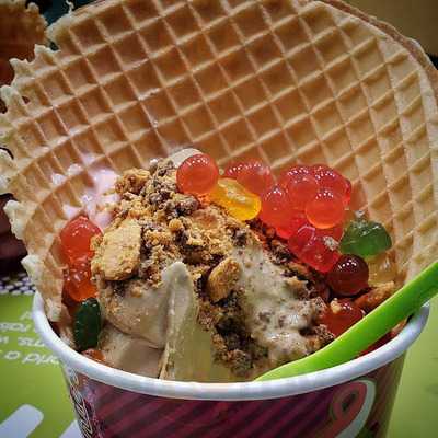 Menchie's Frozen Yogurt
