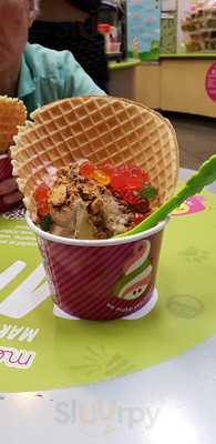 Menchie's Frozen Yogurt
