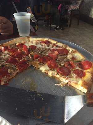 Rocky's Bar And Restaurant