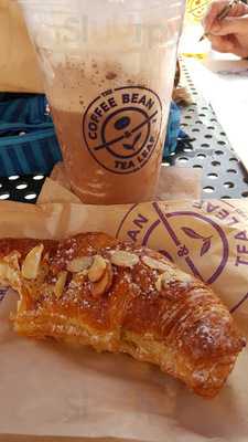 The Coffee Bean & Tea Leaf