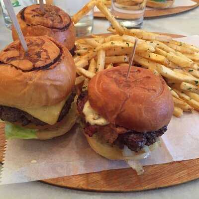 Jack's Sliders And Sushi