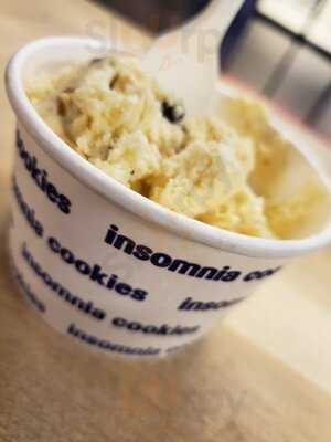 Insomnia Cookies