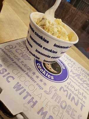 Insomnia Cookies