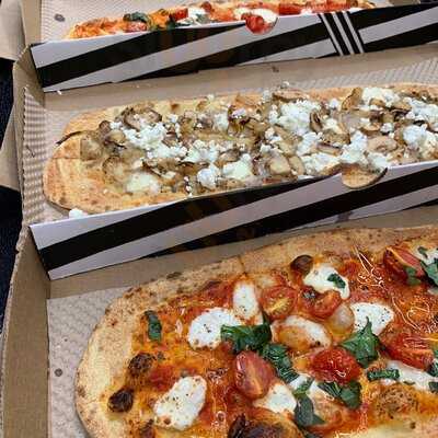 &pizza - Astor Place