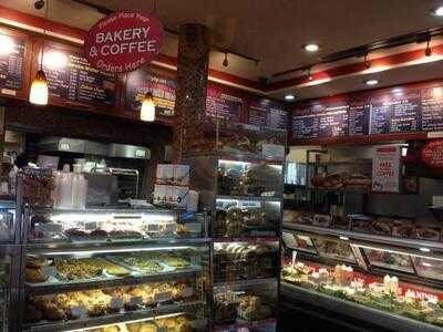 Hot & Crusty Bagel Cafe