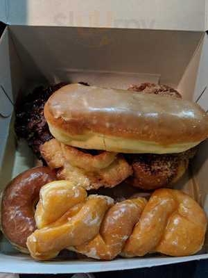 Tasty Donuts And Cafe`