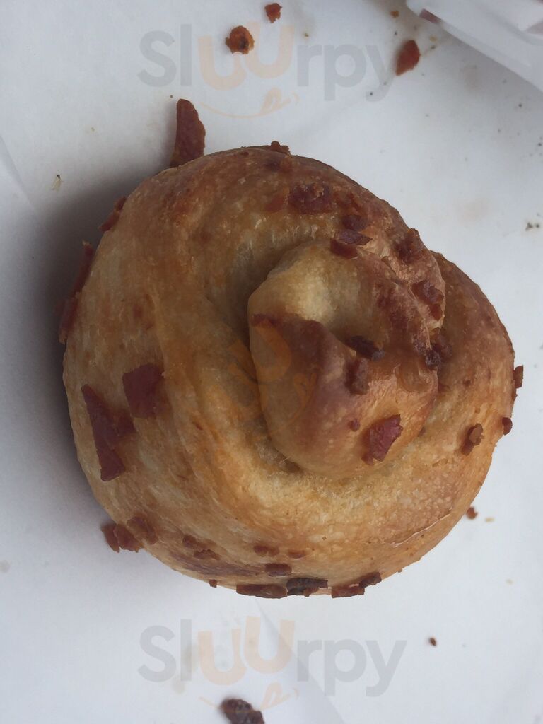 Made In New York Pizza