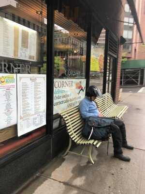 Corner Bakery Cafe