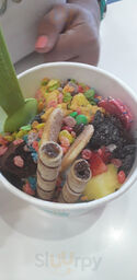 Yogurtland Ladera Heights