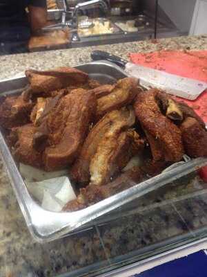 Elsa La Reina Del Chicharron