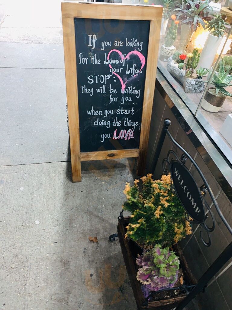 Remi Flower & Coffee