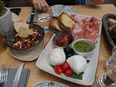 Pretto Cafe And Cucina