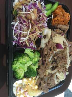 Snowfox Grab-n-go Cafe