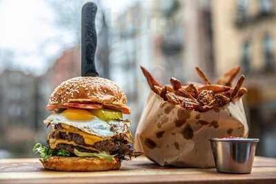 La Fonda (formerly Fonda Boricua)