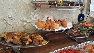 Kashtan Russian Deli And Restaurant