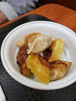 Foody's Dumpling