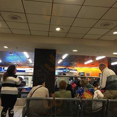 Port Authority Food & Deli