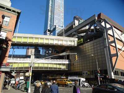 Port Authority Food & Deli