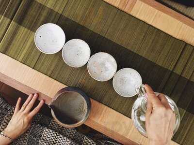 Floating Mountain Tea House + Gallery