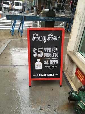 Brooks Brothers Red Fleece Cafe