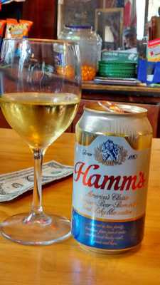 Archie's Iowa And Rockwell Tavern