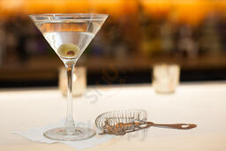 Signature Cafe And Bar