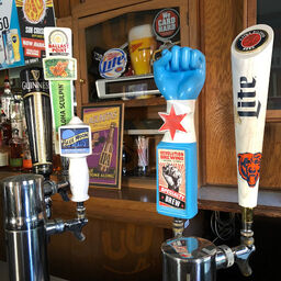 Martin’s Corner Bar & Grill