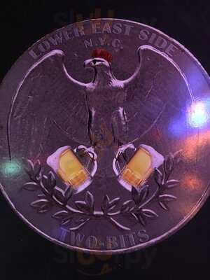 Two Bit's Retro Arcade