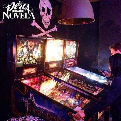 Two Bit's Retro Arcade