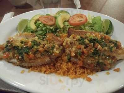 Los Cantaritos Grill