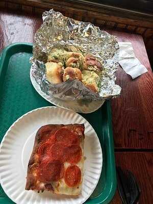 Caeser's Palace Pizza