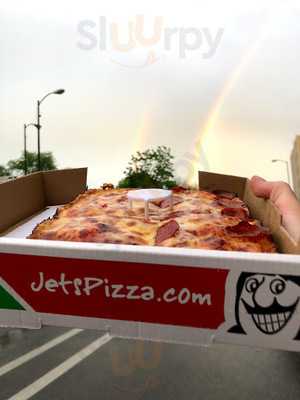 Jet's Pizza