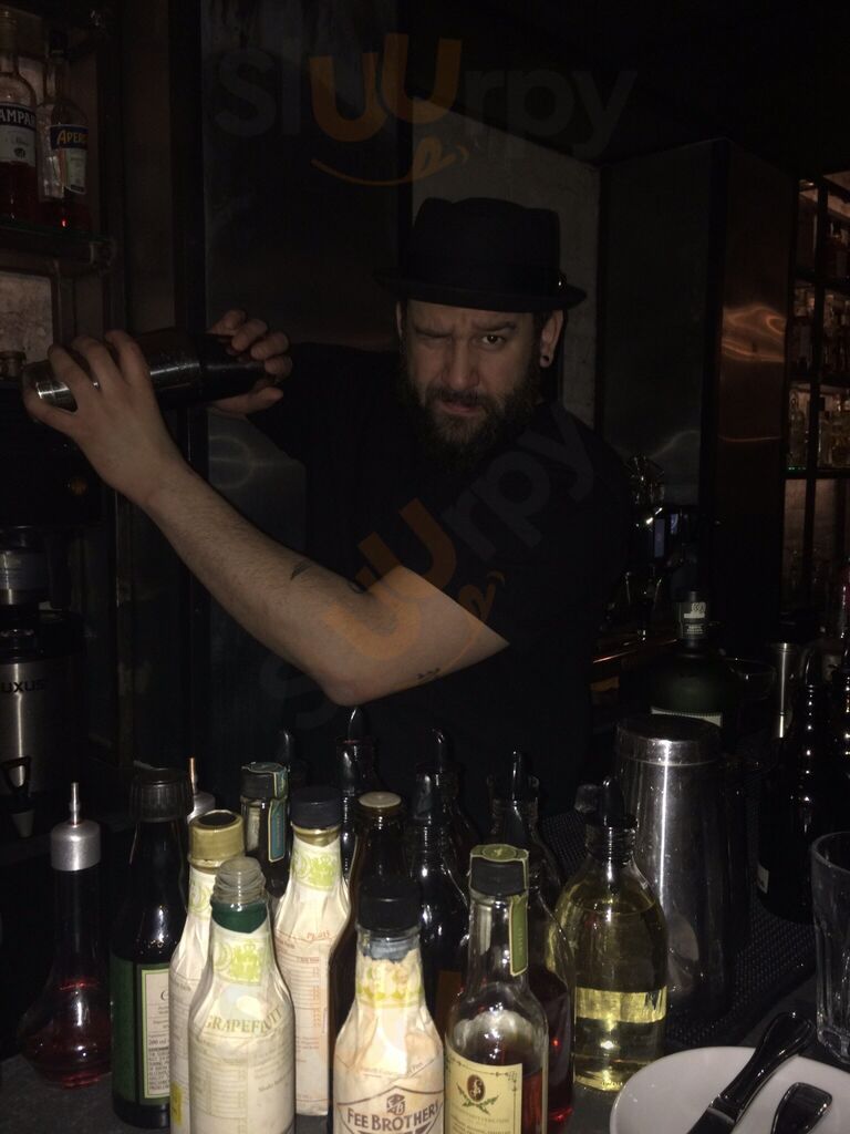 Da Capo Aperitivo E Caffe