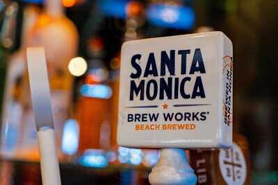 Ivanhoe Restaurant & Bar