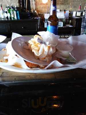 Chico's Sports Bar & Grill