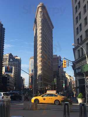 Toby's Estate Flatiron Coffee & Espresso Bar