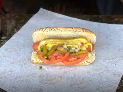 Relish Chicago Hot Dogs