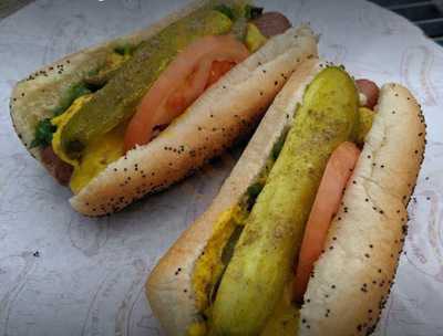 Relish Chicago Hot Dogs