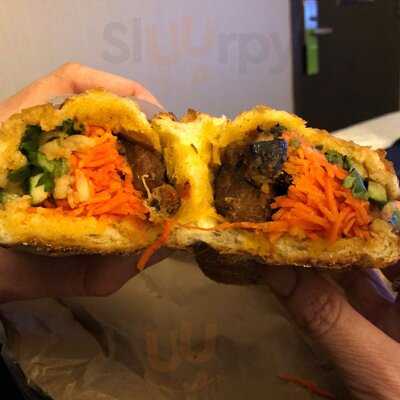 Xe May Sandwich Shop